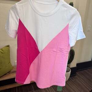 Women’s Pink Color Block Tee (S)